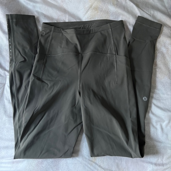 Lululemon leggings - Picture 4 of 6